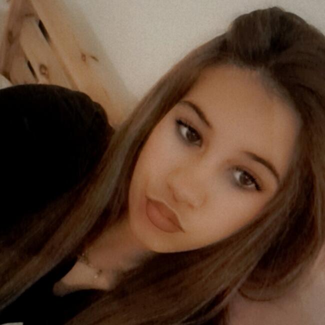Babysitter in Seraing: Jennipher