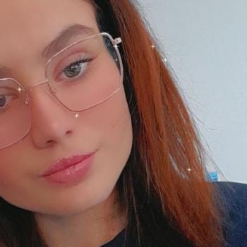 Baby-sitter in Auxerre: Justine