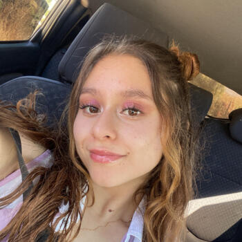 Niñera en San Esteban: Camila