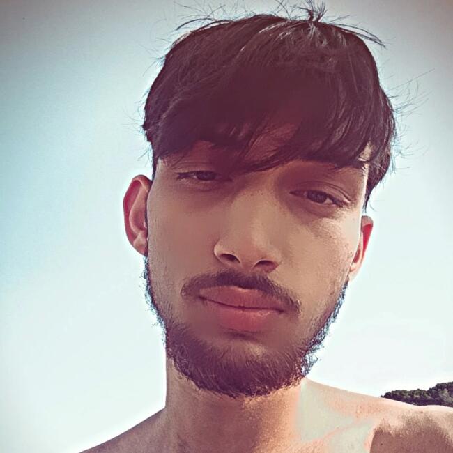 Babysitter a Perugia: Firas