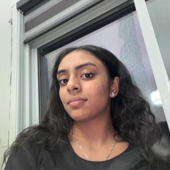 Babysitter in Edmonton: Hemansi