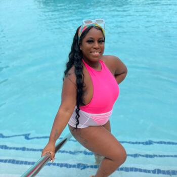 Babysitting job in Houston: babysitting job Teee