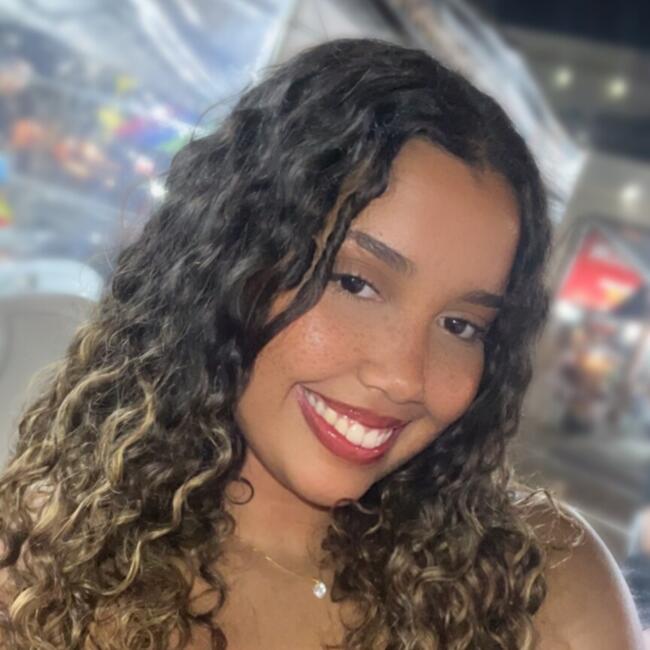 Babá em Rio de Janeiro: Agatha