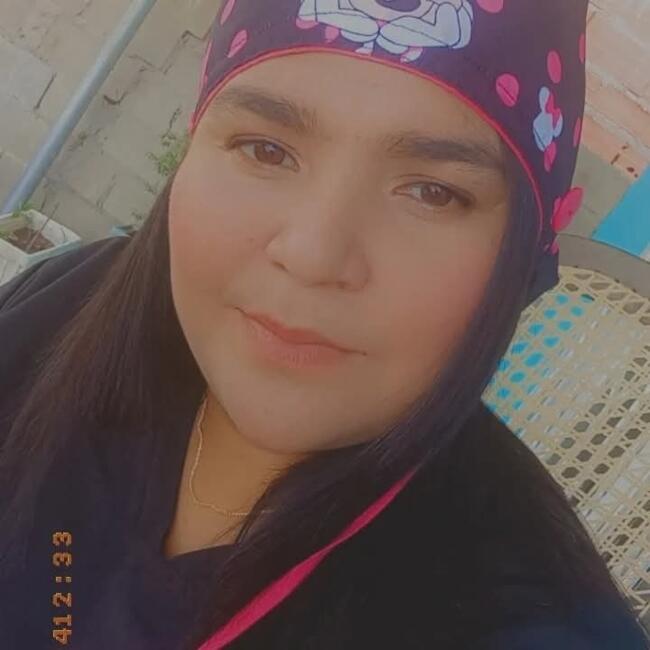 Niñera en Burunga: Keidy