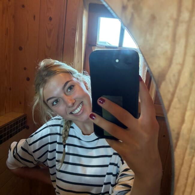 Babysitter in Seeham: Isabell