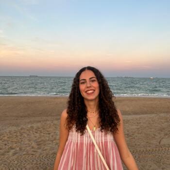 Canguro en Valencia: Aitana