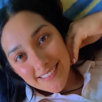 Babysitter in Salinas: Lucía Olivera