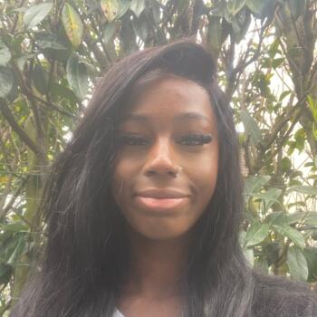 Babysitter in Viry-Châtillon: Djeneba