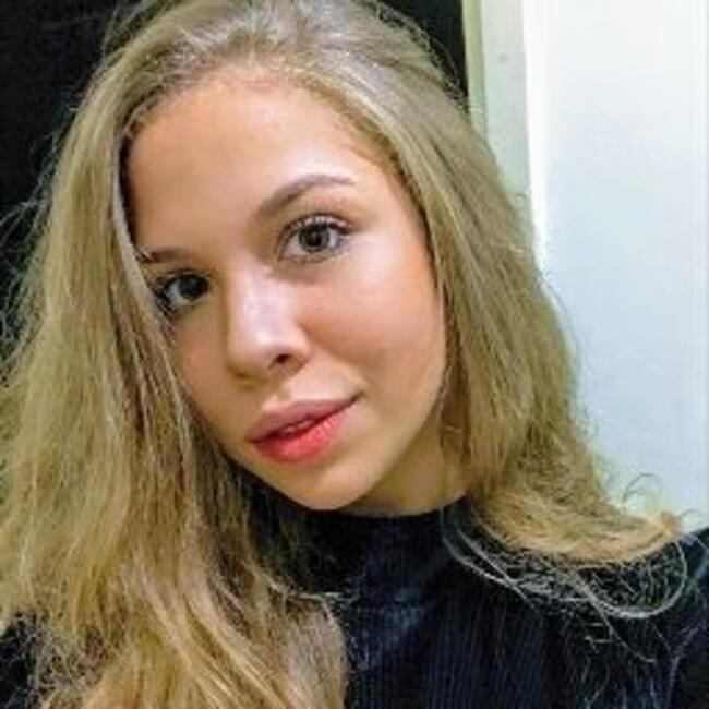 Emprego de babá em Cabo Frio: Mariana