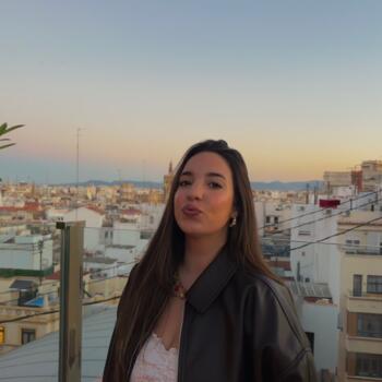 Babysitter in Valencia: Aicha