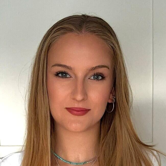 Babysitter in Sheffield: Immy