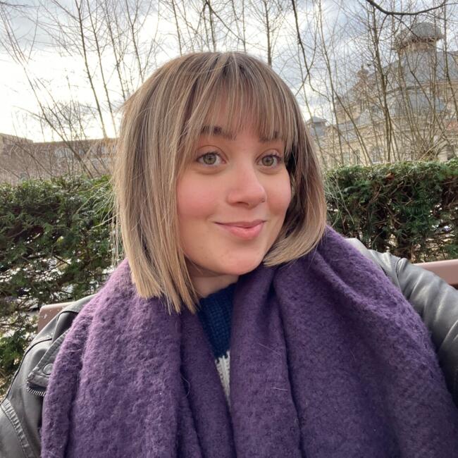 Babysitter in Confrançon: Clementine