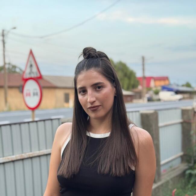 Babysitter in Bacau: Maria