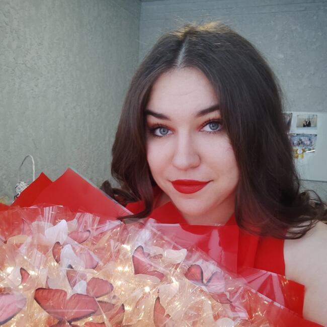 Opiekunka do dziecka w Łódź: Yuliia