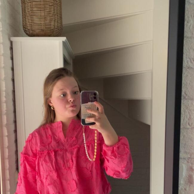 Babysitter in Weerselo: Edith