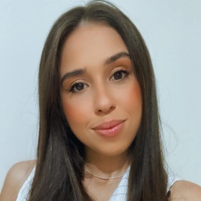 Babysitter in Bagnols-sur-Cèze: Maiara