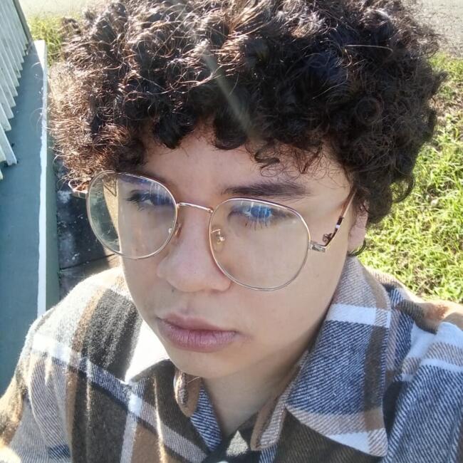 Babysitter in La Cola de San Pablo Viejo: Claude