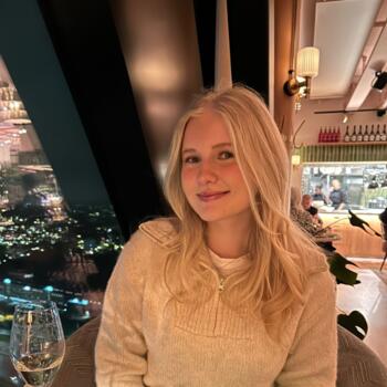 Babysitter in Asker: Malin