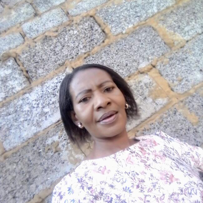 Babysitter in Diepkloof Zone 5: Vivienne