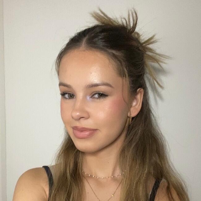Babysitter in Grigny-sur-Rhône: Kyana