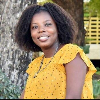 Babysitter Irvington: Carmessuze