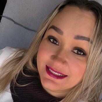 Babysitter Campo Grande: NADIANE