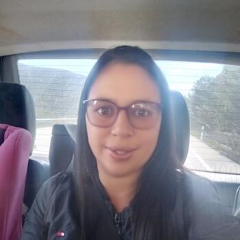 Babysitter in Castellon: Genesis