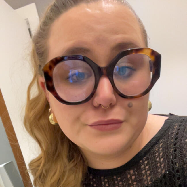 Babysitter in Liège: Lisa