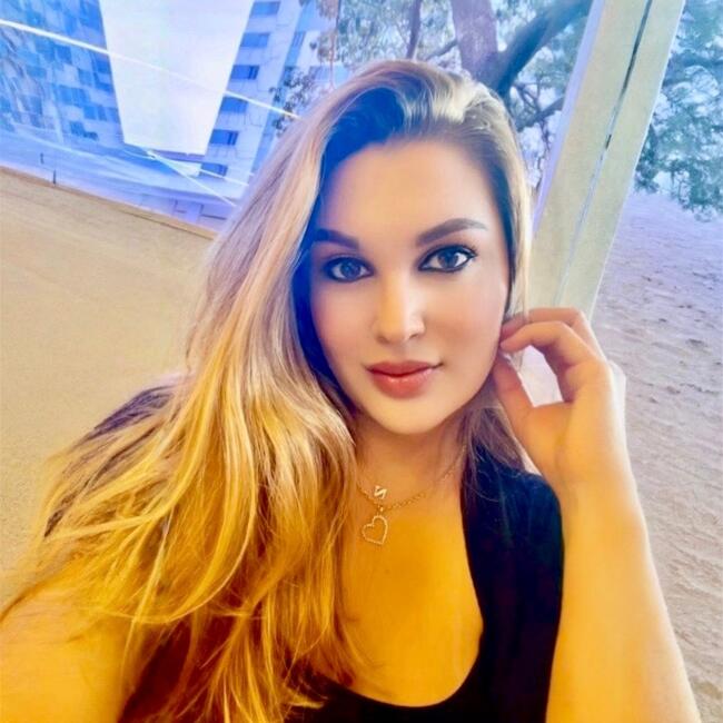 Emprego de babá em Gama (Distrito Federal): Nathalia