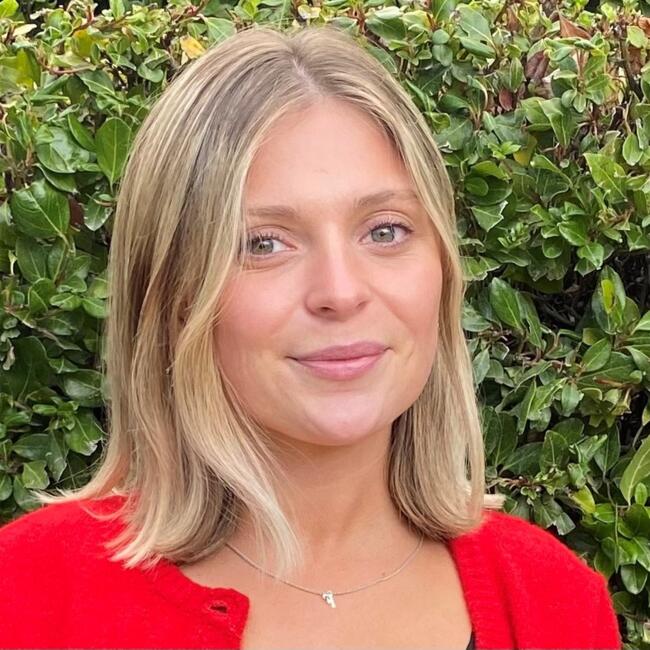 Babysitter in Auckland: Fredericka Rose-Zondag