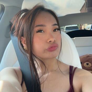 Babysitter in Katy: Stella