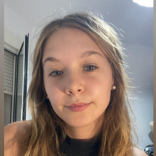 Canguro en Almería: Elena