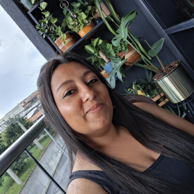Niñera en San Antonio del Prado: Cindy