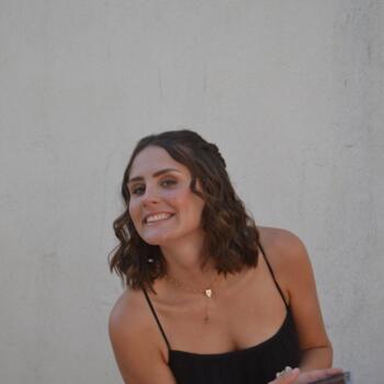 Babysitter in Marseille: Agathe
