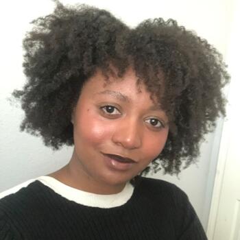 Babysitter in Adelanto: Phoenix