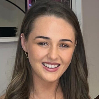 Babysitter in Cork: Becky