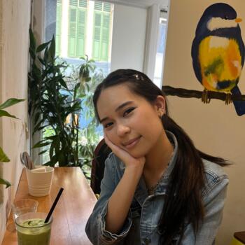 位于新加坡的临时保姆: Lhil