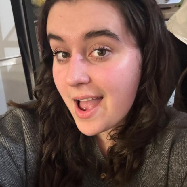 Babysitter in Malaunay: Zoé