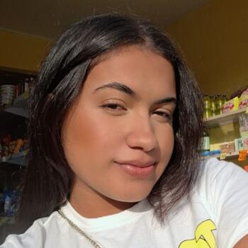 Babá em Atalaia: Ana clara