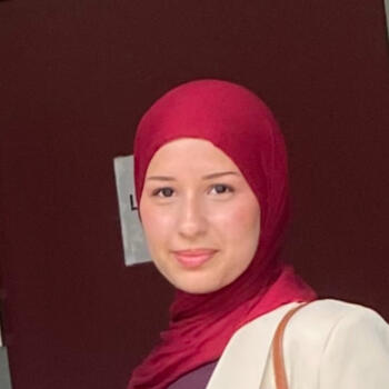 Babysitter in Graz: Maryam