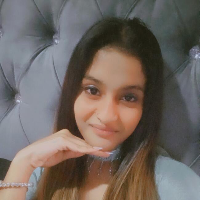 Babysitter in Phoenix: Raiqa