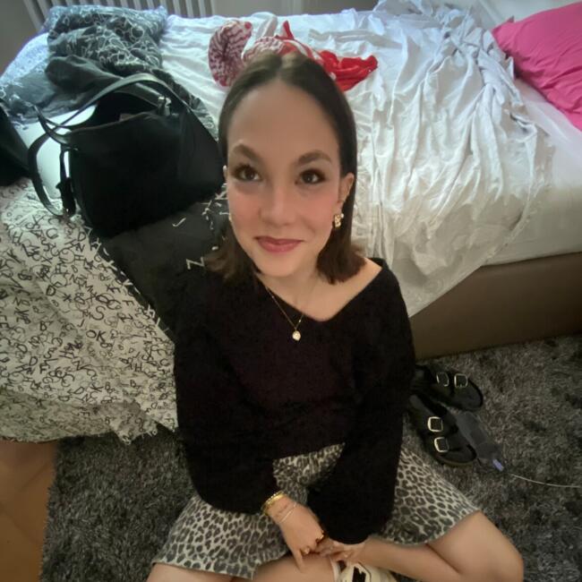 Babysitter in Budapest: Erica