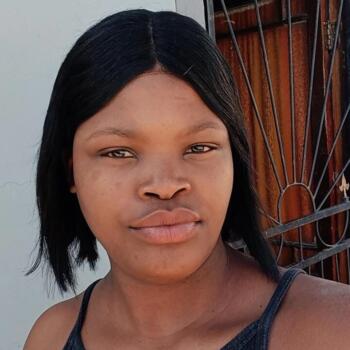 Babysitter in Somerset West: Sinobom