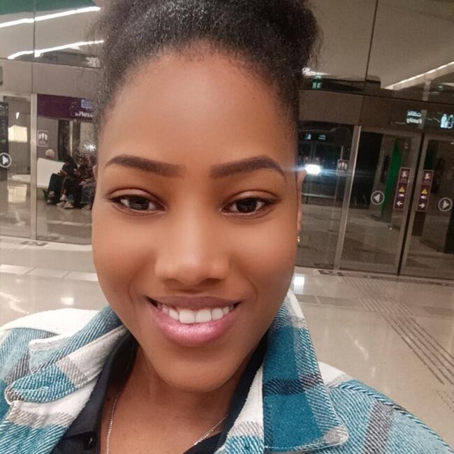 جليسة أطفال في الدوحة: Nambowa