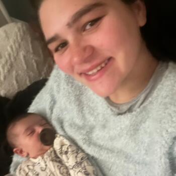 Babysitting job in Birmingham: babysitting job Anabela