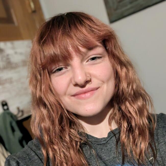 Babysitter in Yorkville: Emma