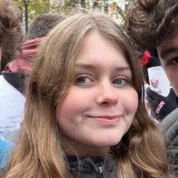 Babysitter Estaimpuis: Léane