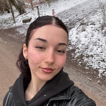 Babysitter Wollerau: Irune