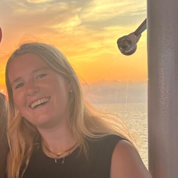 Babysitter in Zandhoven: Lauren