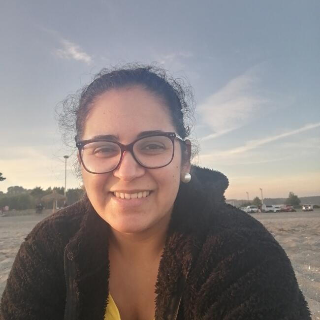 Babysitter in San Fernando: Patricia Beatriz